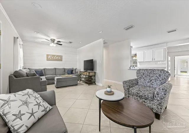 Photo 2 of Single family home for sale at 631 Manchester Rd, Fort Walton Beach, FL 32547 | MLS# 689754 | Listing updated on 2026-10-20
