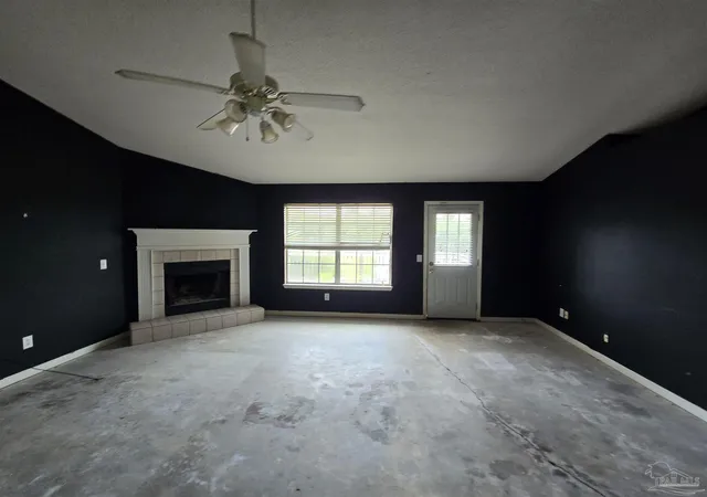 Photo 3 of Single family home for sale at 4788 La Casa Cir, Milton, FL 32571 | MLS# 688357 | Listing updated on 2026-09-08