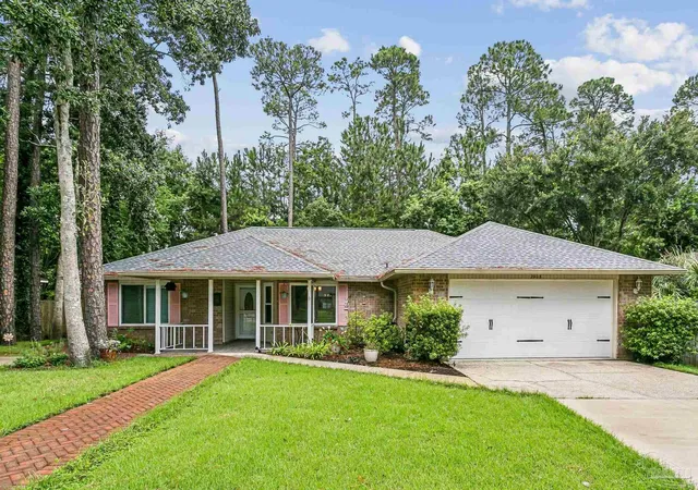 Photo 3 of Single family home for sale at 2908 Coral Strip Pkwy, Gulf Breeze, FL 32563 | MLS# 688306 | Listing updated on 2026-09-03