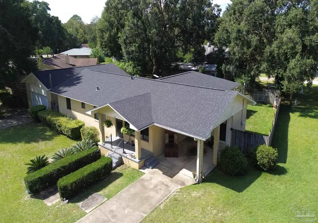 Photo 2 of Single family home for sale at 7357 Crocus Trl, Pensacola, FL 32526 | MLS# 690106 | Listing updated on 2026-10-12