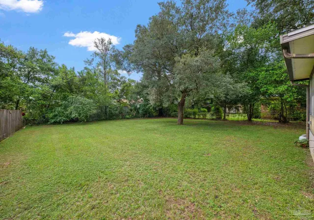 Photo 18 of Single family home for sale at 607 Wynnehurst St, Pensacola, FL 32503 | MLS# 688879 | Listing updated on 2026-09-11