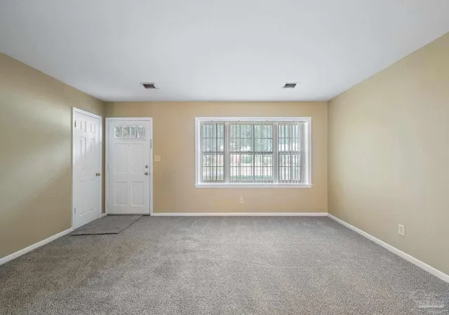 Photo 3 of Single family home for sale at 607 Wynnehurst St, Pensacola, FL 32503 | MLS# 688879 | Listing updated on 2026-09-11