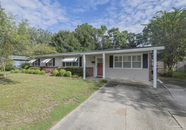 Photo 1 of Single family home for sale at 3220 Keating Rd, Pensacola, FL 32504 | MLS# 688619 | Listing updated on 2026-09-09