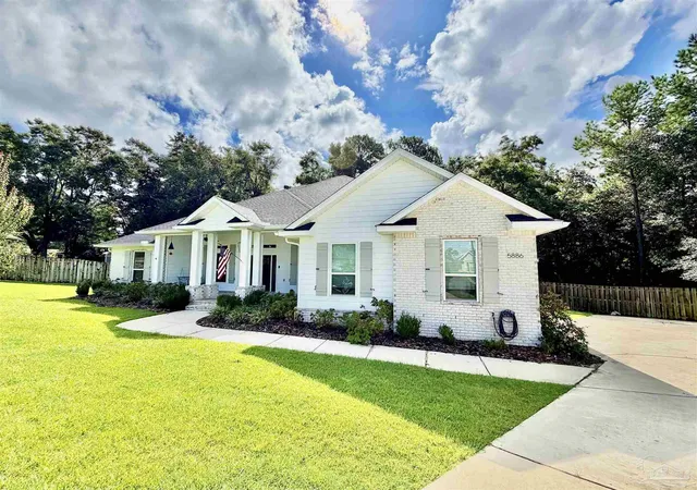 Photo 2 of Single family home for sale at 5886 Augustine Dr, Milton, FL 32571 | MLS# 688588 | Listing updated on 2026-09-05