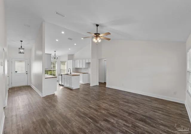 Photo 2 of Sale Pending at 1962 Pentagon St, Gulf Breeze, FL 32563 | MLS# 688942 | Listing updated on 2026-10-06