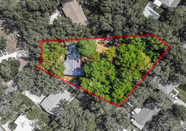 Photo 2 of Single family home for sale at 208 Cordoba St, Gulf Breeze, FL 32561 | MLS# 688621 | Listing updated on 2026-09-11