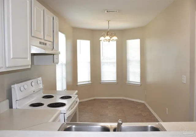 Photo 3 of Single family home for sale at 213 Valdosta Ave, Pensacola, FL 32507 | MLS# 688501 | Listing updated on 2026-09-16