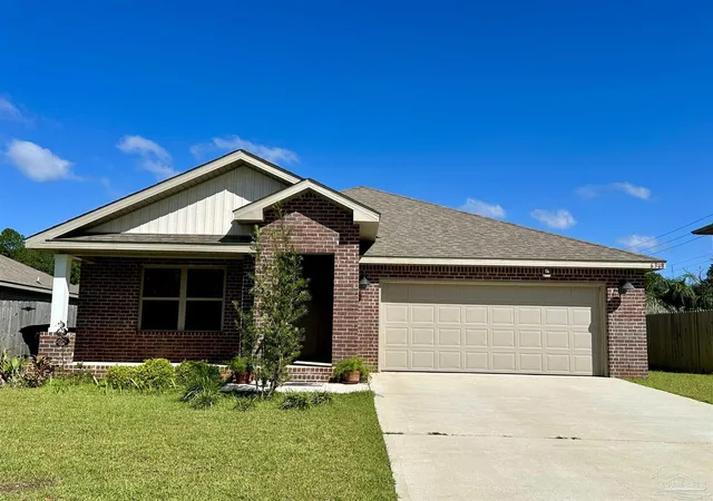 Photo 1 of Single family home for sale at 6308 Berenice Cir, Pensacola, FL 32526 | MLS# 690000 | Listing updated on 2026-10-07