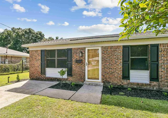 Photo 1 of Single family home for sale at 4373 Pine Villa Cir, Milton, FL 32571 | MLS# 689198 | Listing updated on 2026-10-09