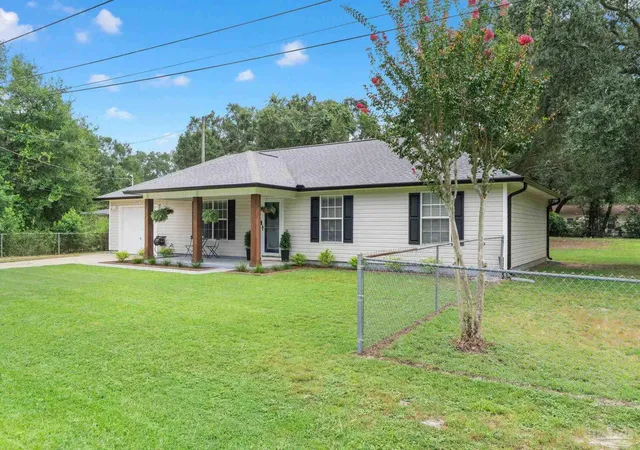 Photo 3 of Single family home for sale at 2317 Langston St, Pensacola, FL 32514 | MLS# 688540 | Listing updated on 2026-09-10