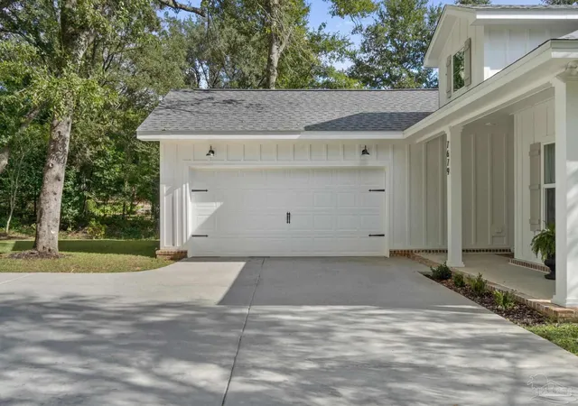 Photo 2 of Single family home for sale at 10830 Straw Brg Rd, Jay, FL 32565 | MLS# 689186 | Listing updated on 2026-09-18