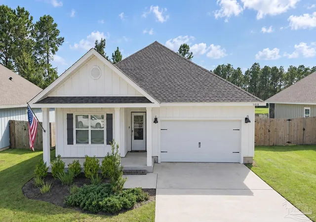 Photo 1 of Single family home for sale at 5898 Danbury Blvd, Milton, FL 32571 | MLS# 689199 | Listing updated on 2026-09-22