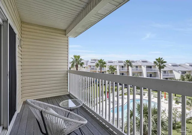 Photo 2 of Townhouse for sale at 1440 Paradise Point Dr #34, Navarre, FL 32566 | MLS# 689134 | Listing updated on 2026-09-29