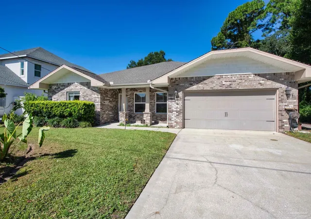 Photo 1 of Single family home for sale at 116 Wellington Rd, Fort Walton Beach, FL 32547 | MLS# 688581 | Listing updated on 2026-10-16