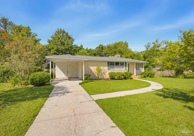 Photo 3 of Sale Pending at 1011 Gerhardt Dr, Pensacola, FL 32503 | MLS# 689234 | Listing updated on 2026-09-21