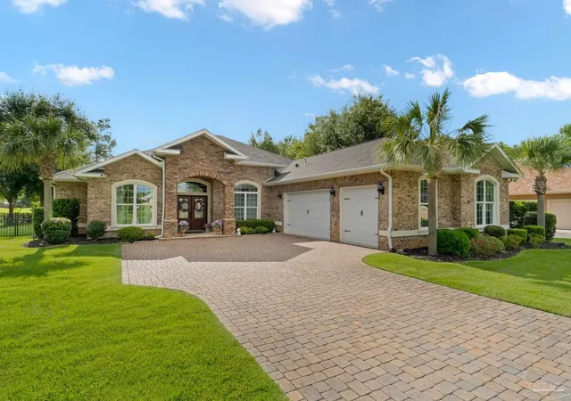 Photo 1 of Single family home for sale at 2795 Masters Blvd, Navarre, FL 32566 | MLS# 688892 | Listing updated on 2026-09-17