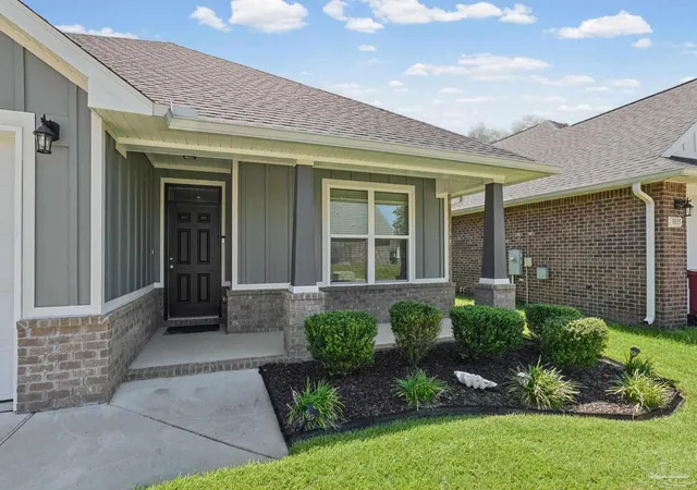 Photo 1 of Single family home for sale at 3839 Shady Grv Dr, Milton, FL 32571 | MLS# 689402 | Listing updated on 2026-09-24