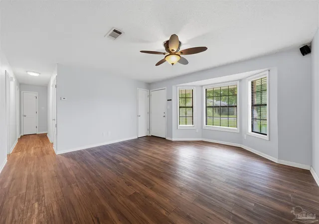Photo 4 of Single family home for sale at 7663 Old Hickory Dr, Pensacola, FL 32507 | MLS# 688568 | Listing updated on 2026-10-28