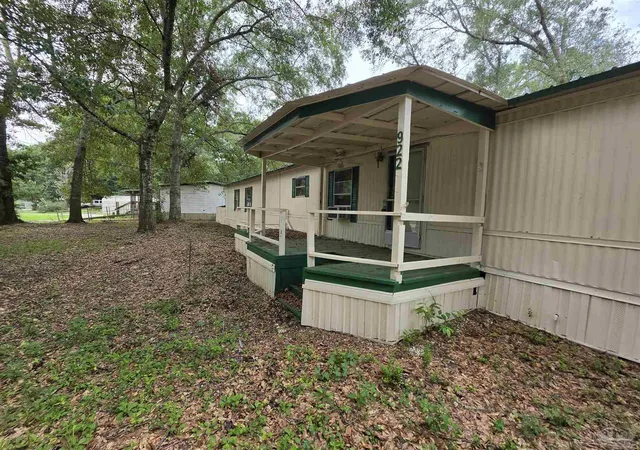 Photo 2 of Single family home for sale at 922 Brk Hills Dr, Cantonment, FL 32533 | MLS# 688790 | Listing updated on 2026-09-10