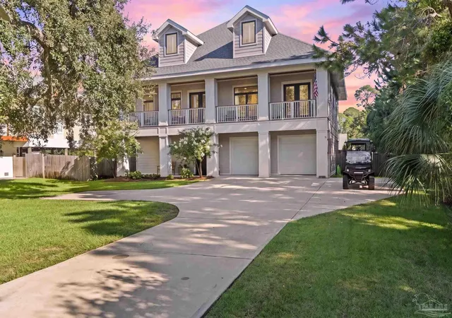 Photo 1 of Single family home for sale at 3224 Bay St, Gulf Breeze, FL 32563 | MLS# 687699 | Listing updated on 2026-09-05