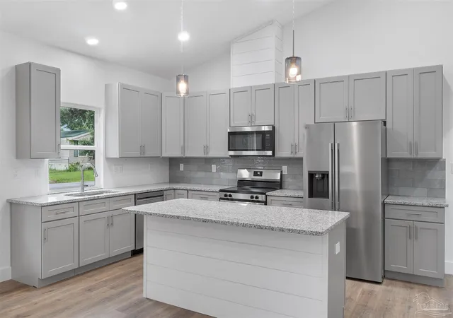 Photo 3 of Single family home for sale at 2712 Copter Rd, Pensacola, FL 32514 | MLS# 689735 | Listing updated on 2026-10-17