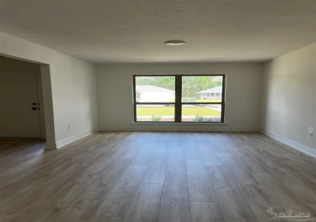 Photo 4 of Single family home for sale at 5261 Muscadine Way, Milton, FL 32570 | MLS# 678241 | Listing updated on 2026-09-02