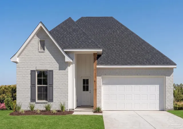 Photo 1 of Sale Pending at 3109 Flight St #6-F, Pensacola, FL 32526 | MLS# 689912 | Listing updated on 2026-10-05