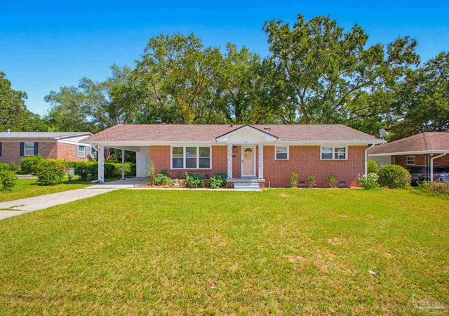 Single family home for sale at 812 Ash Dr, Pensacola, FL 32503 | MLS# 689424