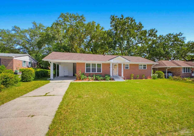 Photo 2 of Single family home for sale at 812 Ash Dr, Pensacola, FL 32503 | MLS# 689424 | Listing updated on 2026-10-29