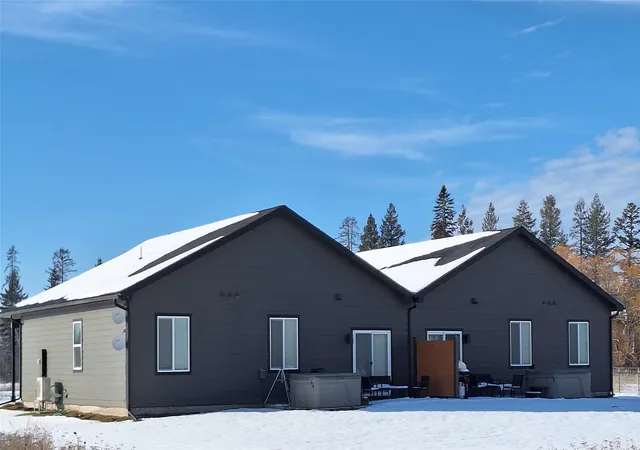 Photo 3 of Single family home for sale at 2149 Twin Buck Trl, Kalispell, MT 59901 | MLS# 30039158 | Listing updated on 2026-10-05