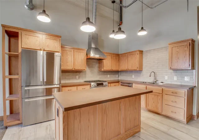 Photo 3 of Condo for sale at 1363 Montana Ave #303, Billings, MT 59101 | MLS# 30039048 | Listing updated on 2026-09-11