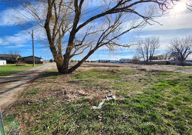 Photo 3 of Land for sale at 613 4Th Ave Sw, Choteau, MT 59422 | MLS# 30046961 | Listing updated on 2026-09-08