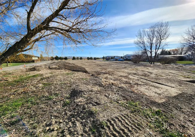 Photo 4 of Land for sale at 613 4Th Ave Sw, Choteau, MT 59422 | MLS# 30046961 | Listing updated on 2026-09-08