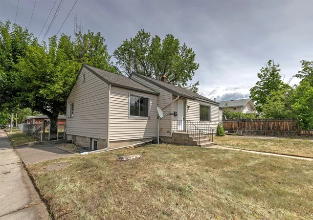 Photo 2 of Single family home for sale at 470 Strand Ave, Missoula, MT 59801 | MLS# 30051350 | Listing updated on 2026-09-30