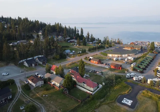 Photo 4 of Single family home for sale at 212 Bierney Crk Rd, Lakeside, MT 59922 | MLS# 30053081 | Listing updated on 2026-09-16