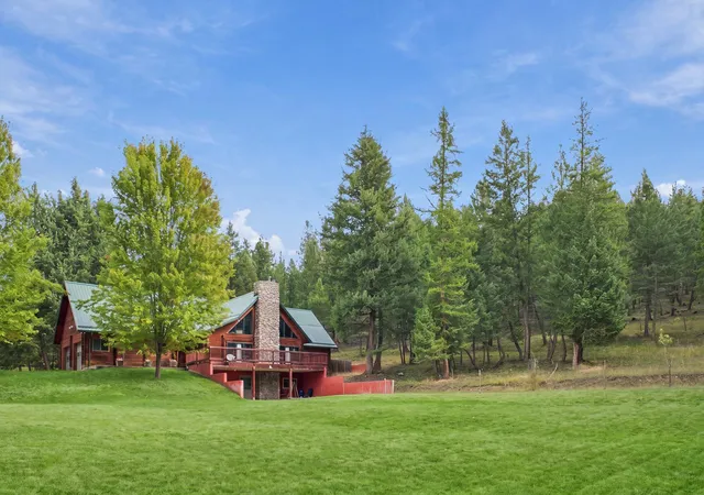 Photo 3 of Single family home for sale at 945 Truman Crk Rd, Kila, MT 59920 | MLS# 30059784 | Listing updated on 2026-09-12