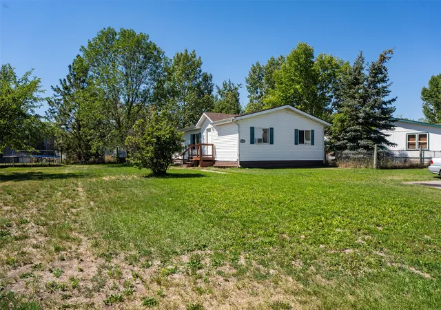 Photo 3 of Single family home for sale at 14855 Reece Ct, Missoula, MT 59808 | MLS# 30060025 | Listing updated on 2026-09-14