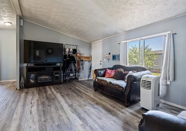 Photo 4 of Single family home for sale at 14855 Reece Ct, Missoula, MT 59808 | MLS# 30060025 | Listing updated on 2026-09-14