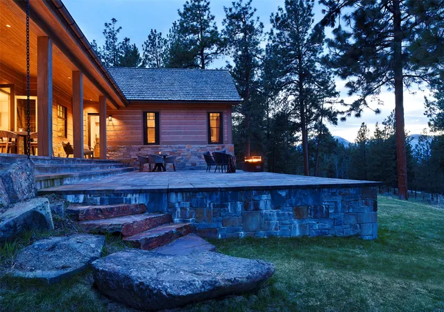 Photo 3 of Single family home for sale at 1441 Stock Farm Rd, Hamilton, MT 59840 | MLS# 30057893 | Listing updated on 2026-09-05