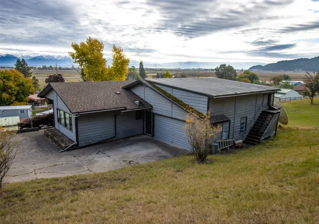 Photo 3 of Manufactured home for sale at 126 Forest Hill Village, Kalispell, MT 59901 | MLS# 30060817 | Listing updated on 2026-09-16