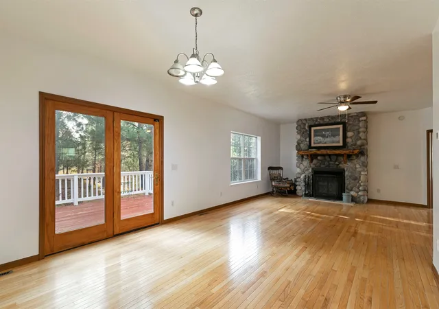 Photo 4 of Single family home for sale at 2377 Us Hwy 93 S, Hamilton, MT 59840 | MLS# 30061055 | Listing updated on 2026-09-14