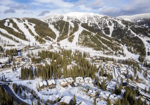 Townhouse for sale at 303 Wood Run Dr #A, Whitefish, MT 59937 | MLS# 30061332