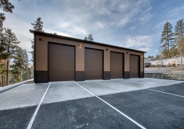 Photo 2 of Single family home for sale at 217 Peekaboo Trl, Hamilton, MT 59840 | MLS# 30061680 | Listing updated on 2026-09-14