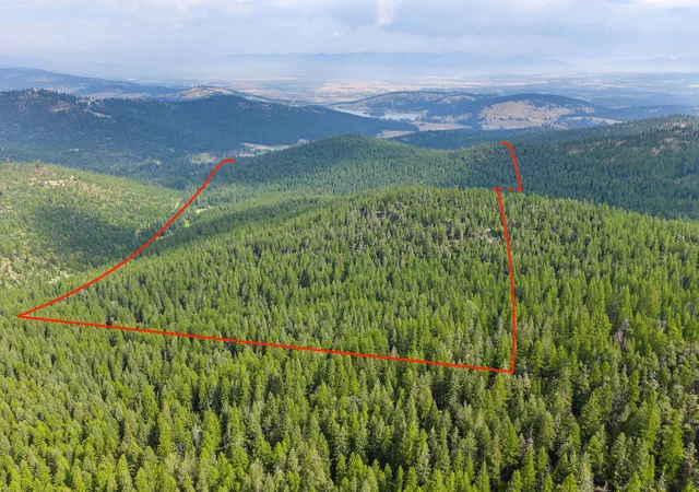 Photo 3 of Single family home for sale at 2800 Foys Lake Rd, Kalispell, MT 59901 | MLS# 30061917 | Listing updated on 2026-09-09