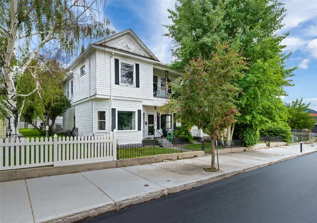 Photo 1 of Single family home for sale at 1032 S Wyoming St, Butte, MT 59701 | MLS# 30063616 | Listing updated on 2026-09-09