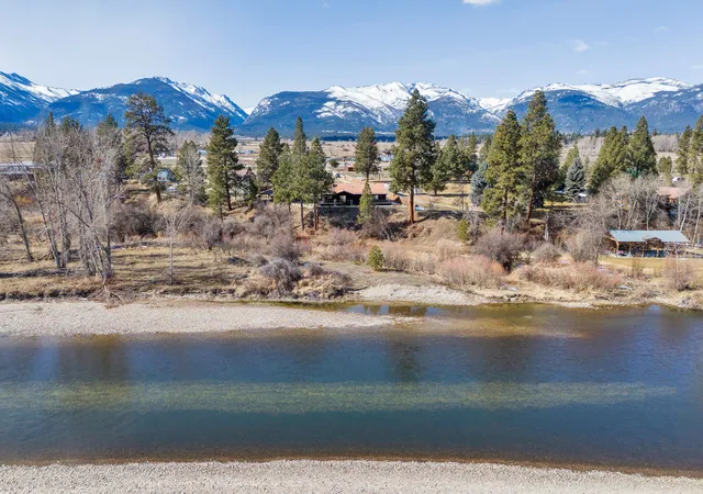 Photo 4 of Single family home for sale at 1800 US Hwy 93 N, Victor, MT 59875 | MLS# 30063976 | Listing updated on 2026-09-11