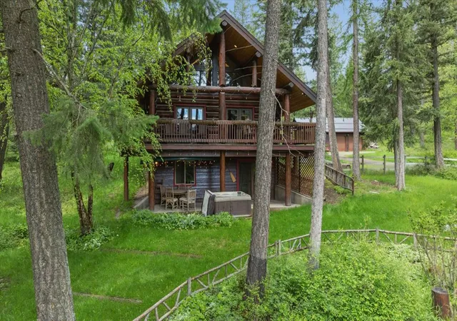 Photo 2 of Single family home for sale at 290 Larch Ridge, Columbia Falls, MT 59912 | MLS# 30064688 | Listing updated on 2026-10-01