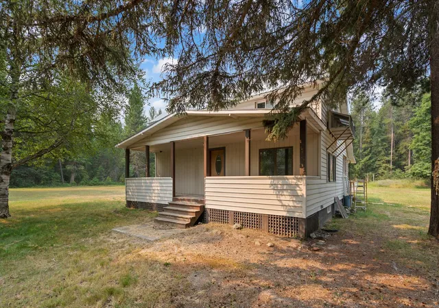 Photo 2 of Single family home for sale at 9590 Us Hwy 2 E, Martin City, MT 59926 | MLS# 30065071 | Listing updated on 2026-09-03