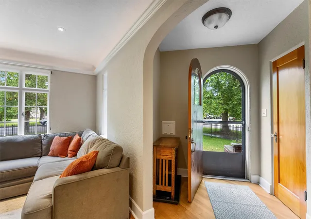 Photo 4 of Single family home for sale at 300 Connell Ave, Missoula, MT 59801 | MLS# 30065341 | Listing updated on 2026-09-03
