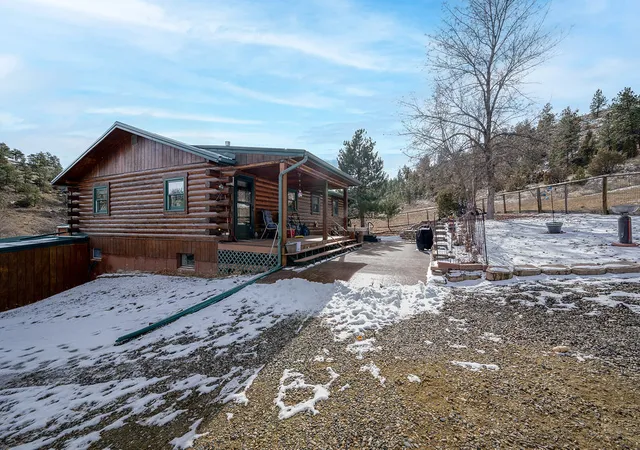 Photo 2 of Single family home for sale at 1102 Whispering Pines Dr, Billings, MT 59101 | MLS# 30065632 | Listing updated on 2026-09-10